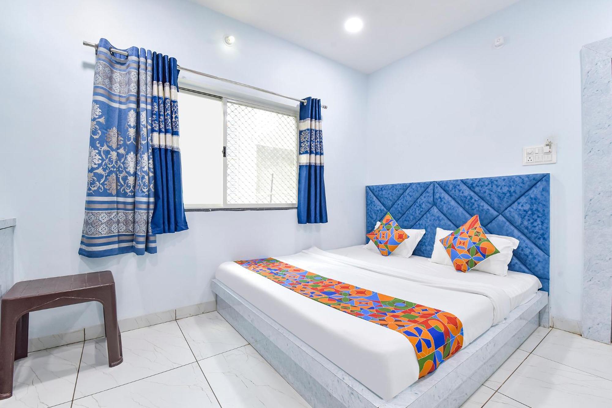 Fabhotel Somnath Удджайн Экстерьер фото
