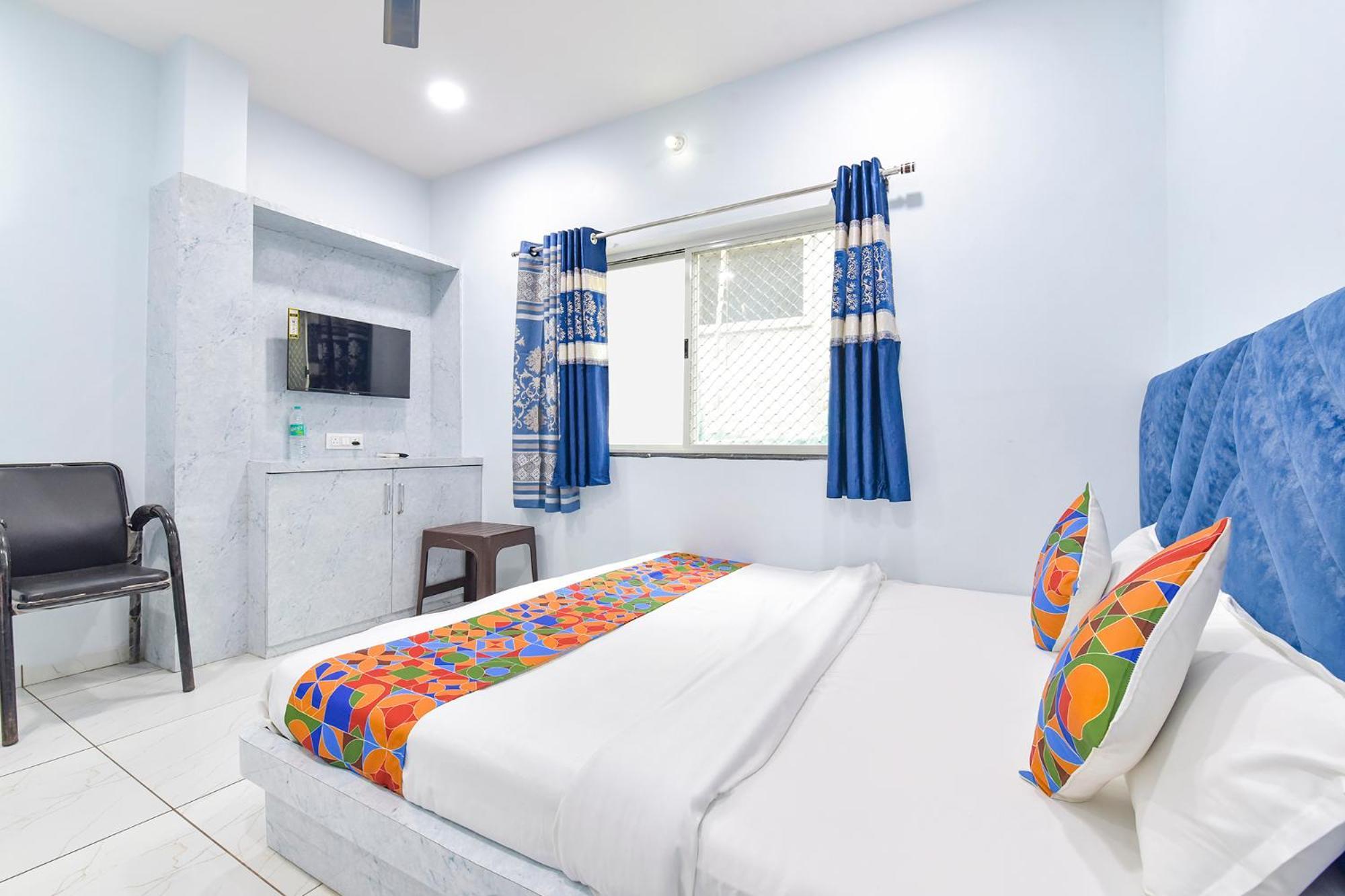 Fabhotel Somnath Удджайн Экстерьер фото
