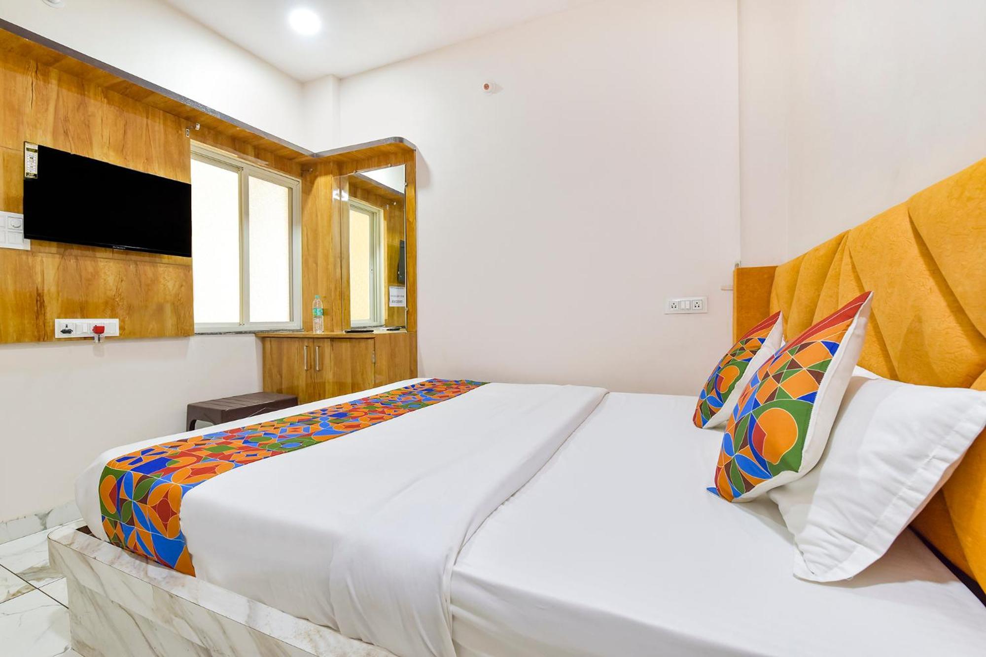Fabhotel Somnath Удджайн Экстерьер фото